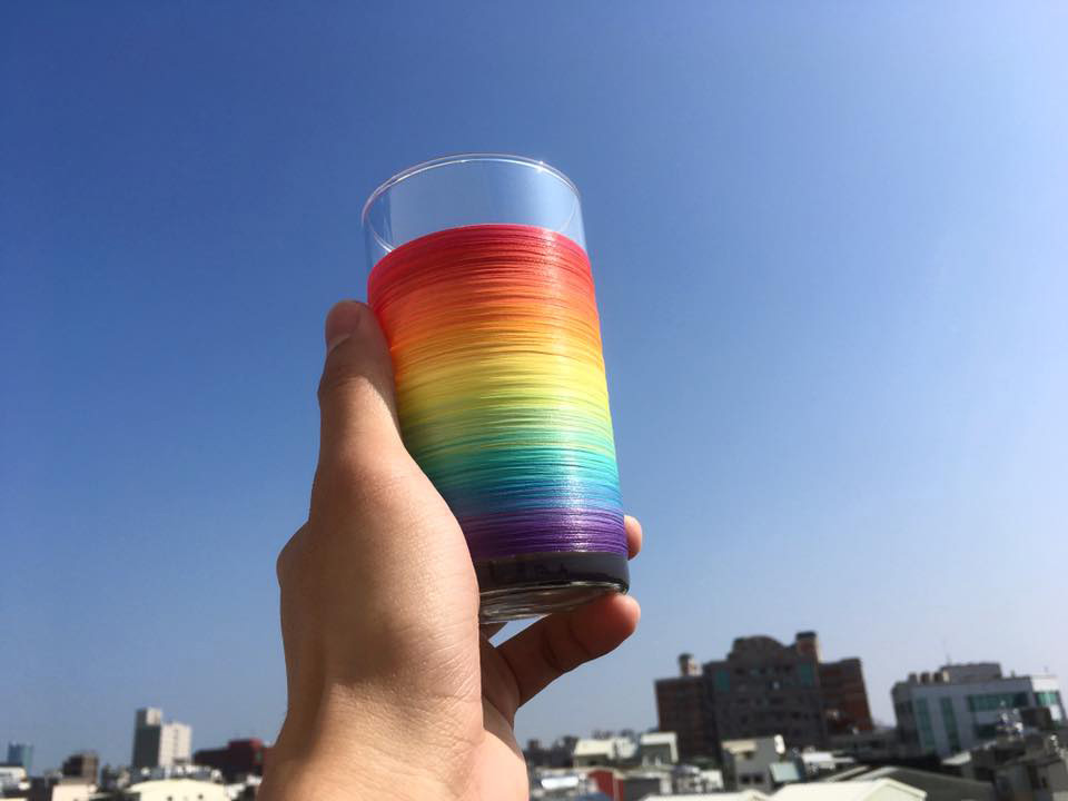 選物》透明上的無限色彩，彩虹線水杯 「一同驕傲」